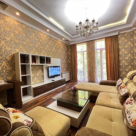 Hotel King David The Builder Κουτάισι Εξωτερικό φωτογραφία