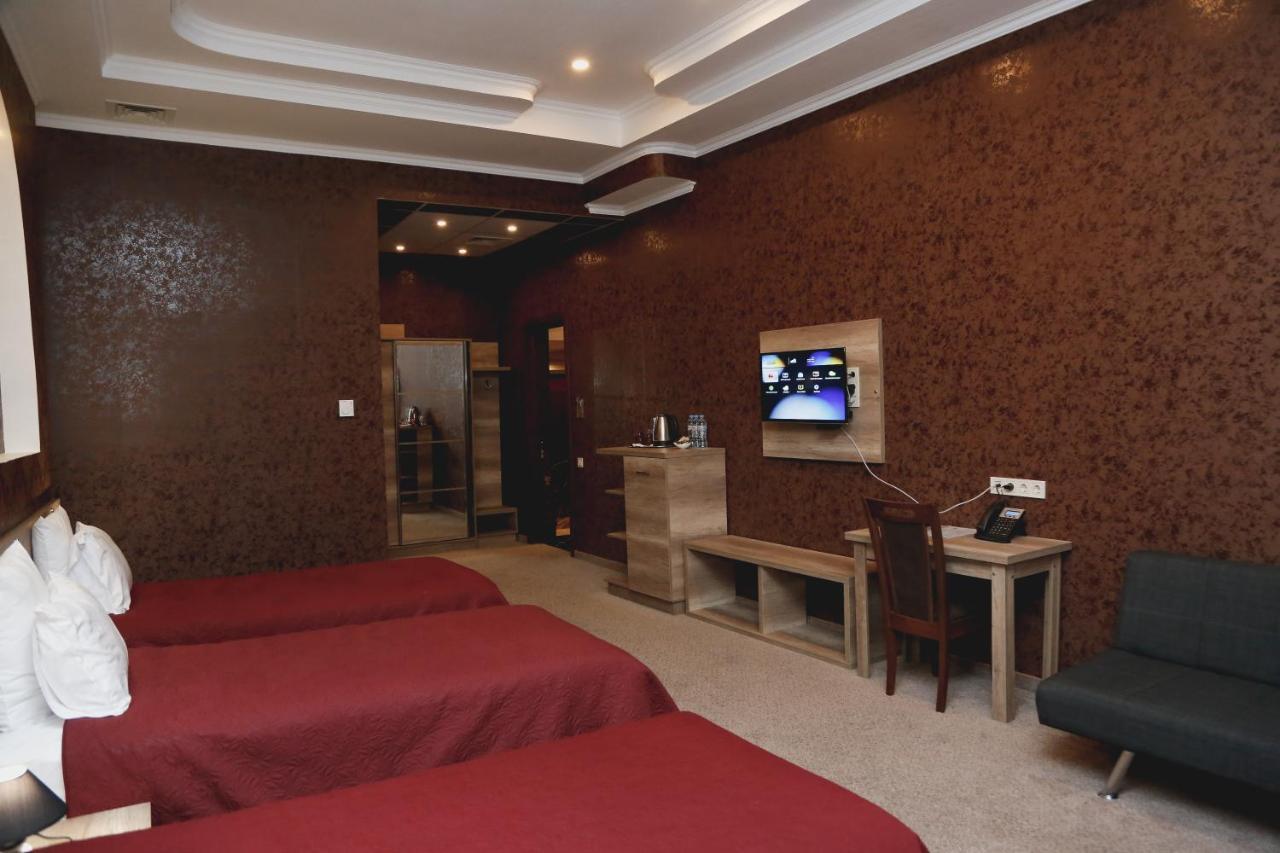 Hotel King David The Builder Κουτάισι Εξωτερικό φωτογραφία