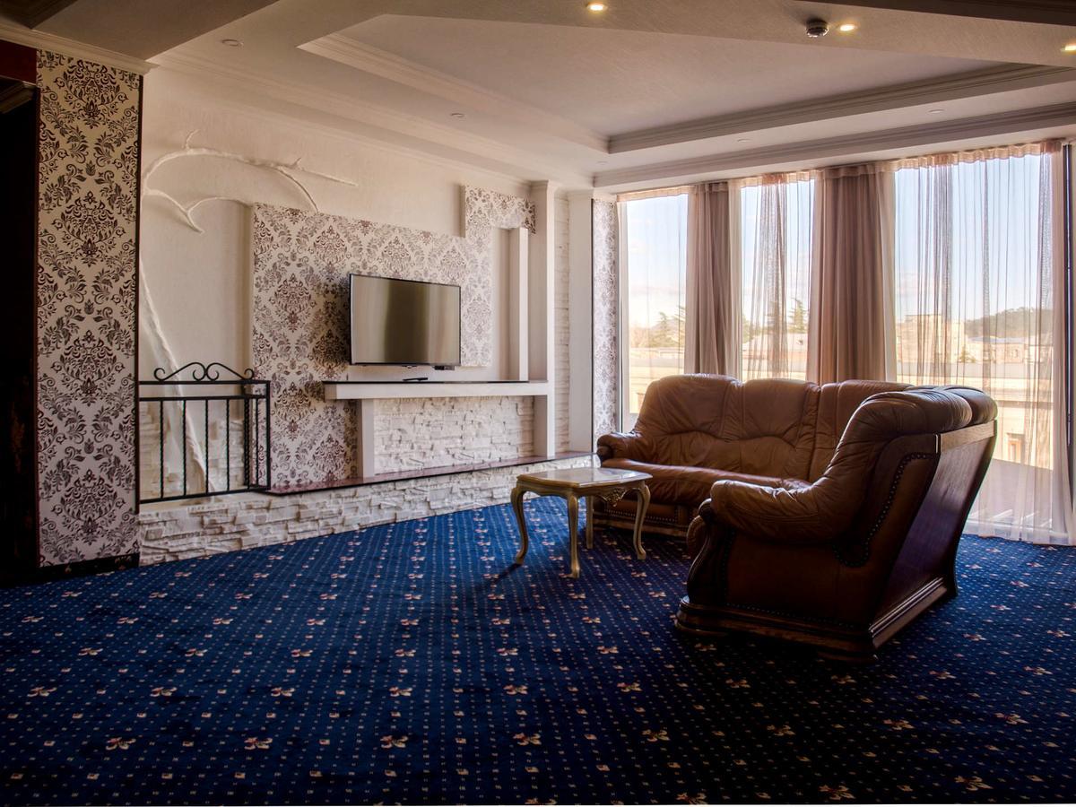 Hotel King David The Builder Κουτάισι Εξωτερικό φωτογραφία