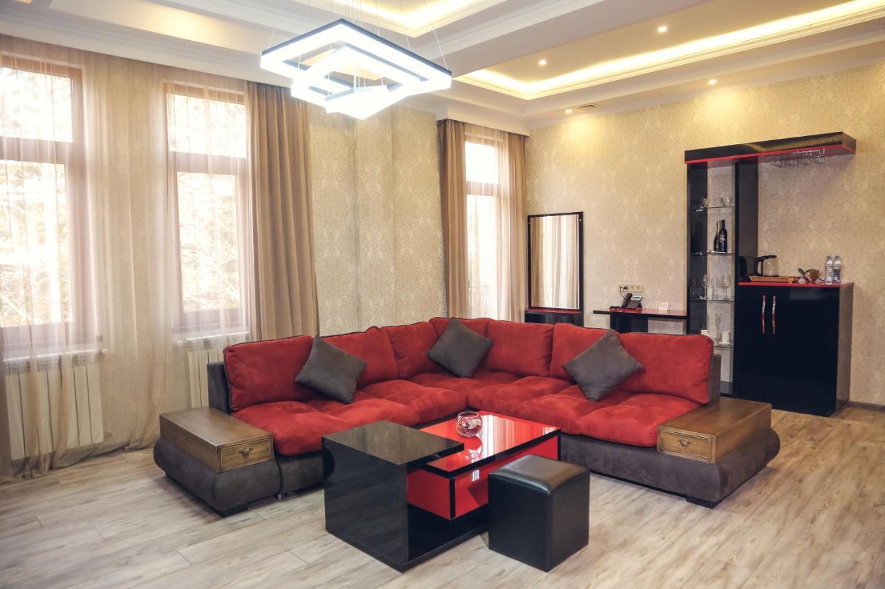 Hotel King David The Builder Κουτάισι Εξωτερικό φωτογραφία